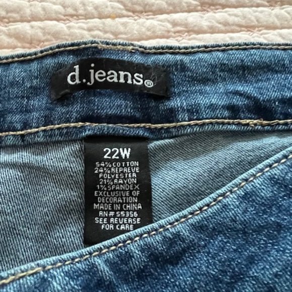 NWT d jeans skinny plus embellished pockets size 22w - Picture 2 of 4